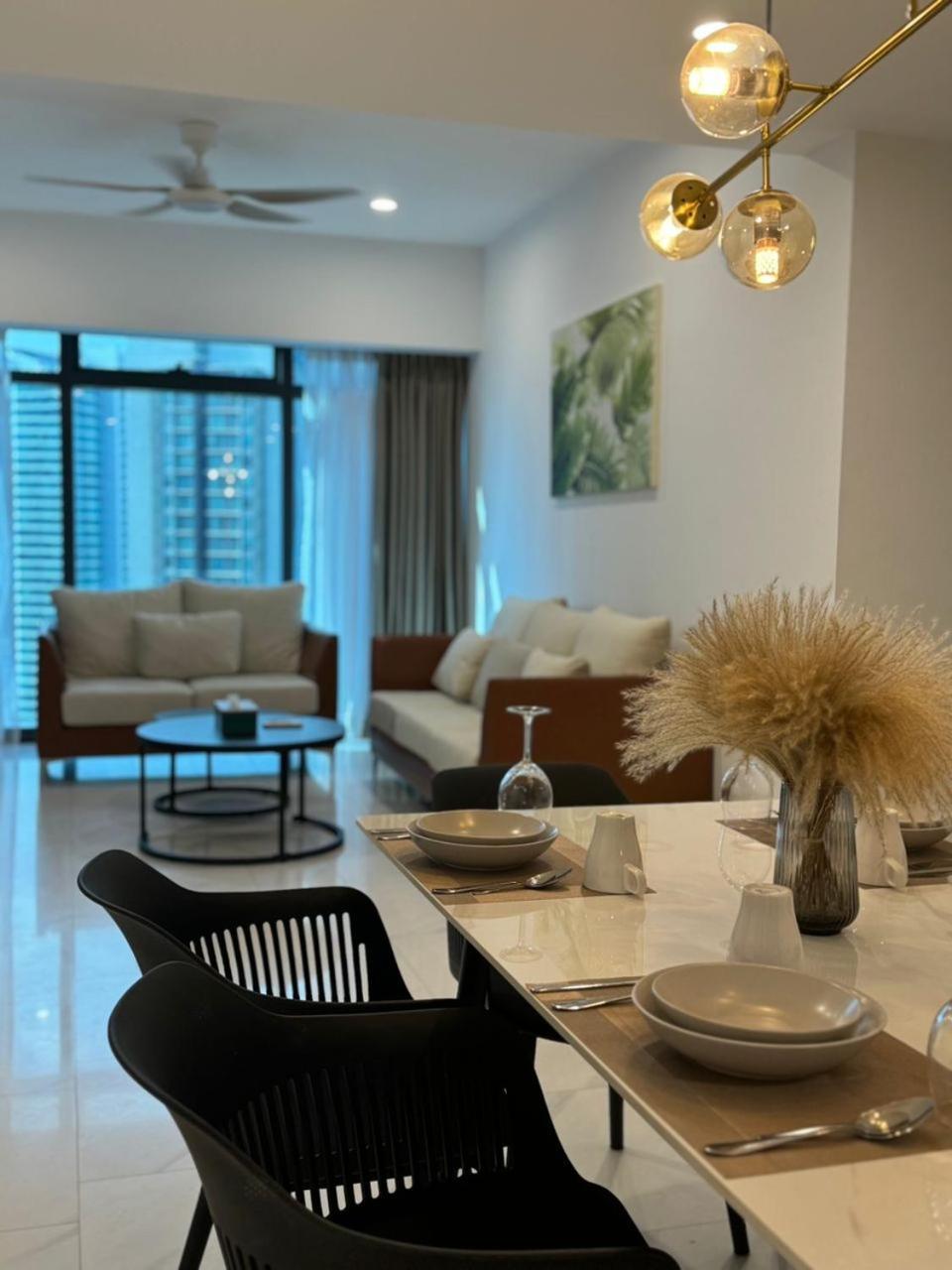 Eaton Residences Klcc By Perkasa Ikon Kuala Lumpur Room photo