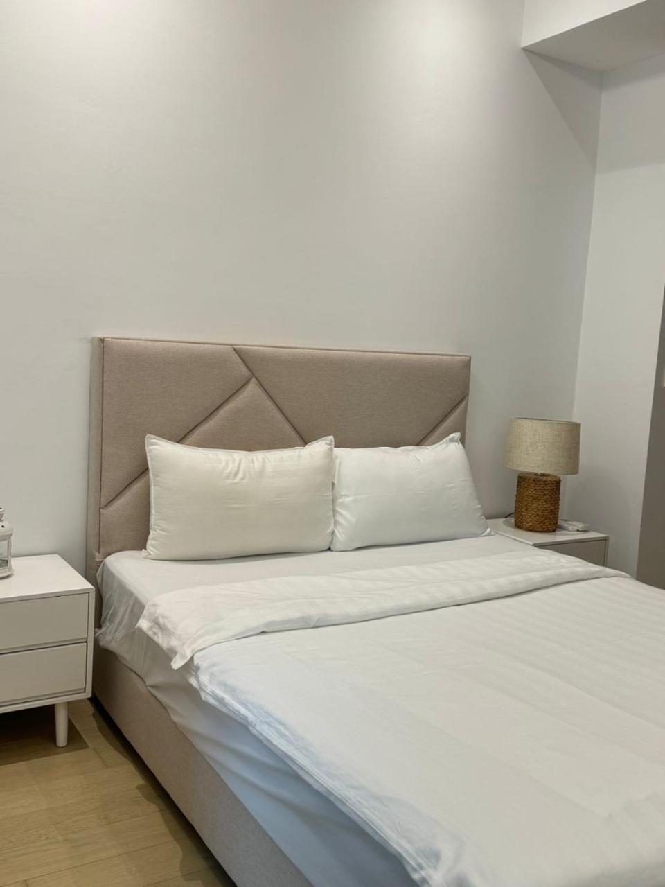 Eaton Residences Klcc By Perkasa Ikon Kuala Lumpur Room photo